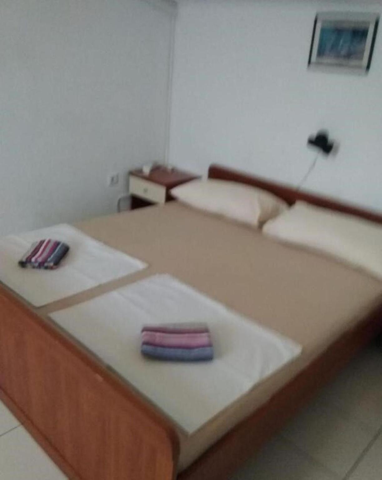Apartments Vlado - 50M From The Sea Rogač Екстериор снимка