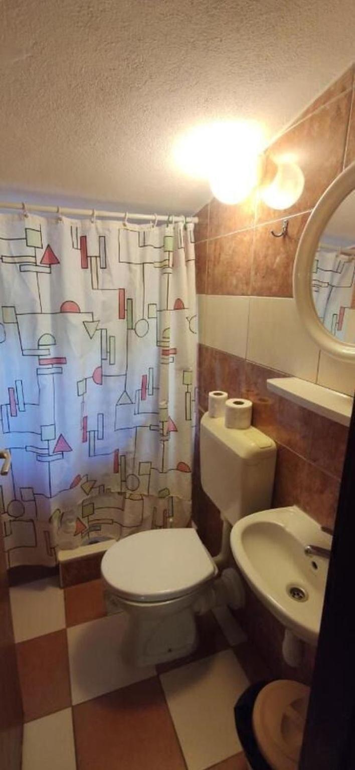 Apartments Vlado - 50M From The Sea Rogač Екстериор снимка